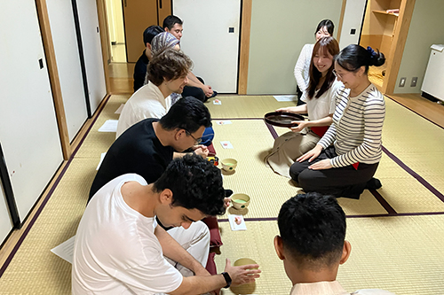 Tea Ceremony Experience for International Students (September 28) 